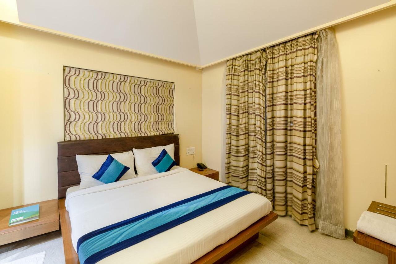 Mint Koregaon Park Next To Osho Ashram Poona Buitenkant foto