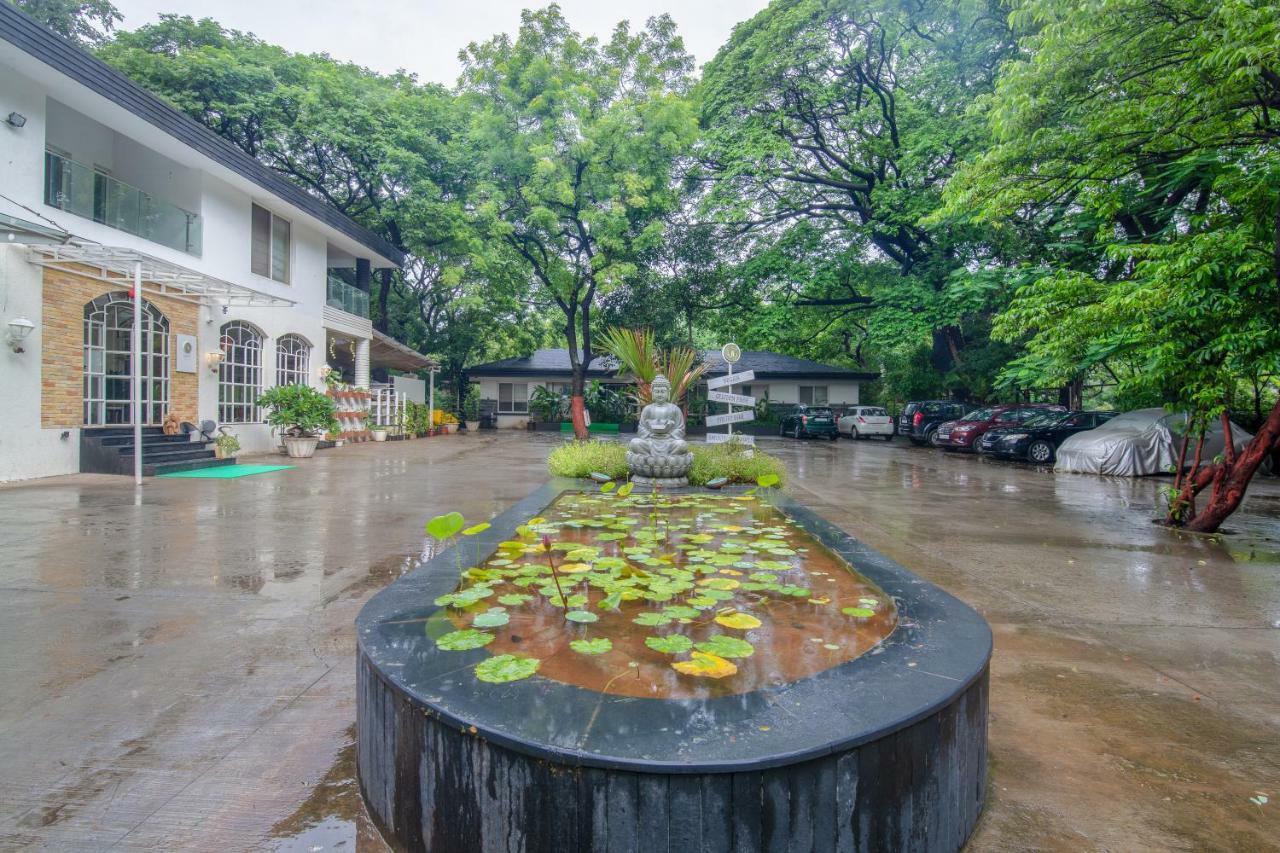 Mint Koregaon Park Next To Osho Ashram Poona Buitenkant foto